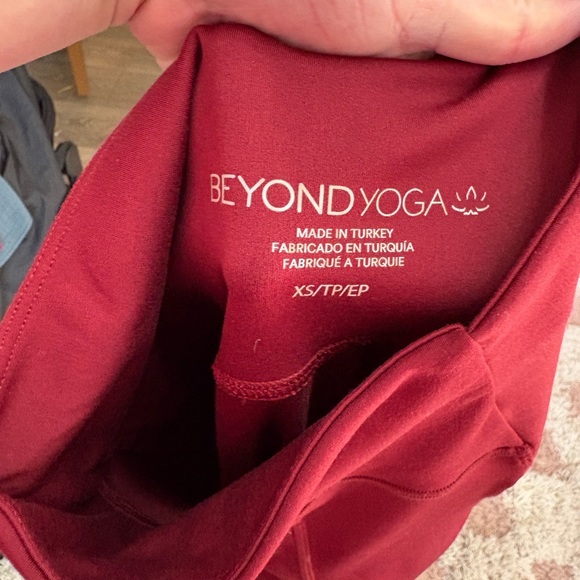 Beyond Yoga Deep Red Leggings ♥️ - Picture 8 of 8